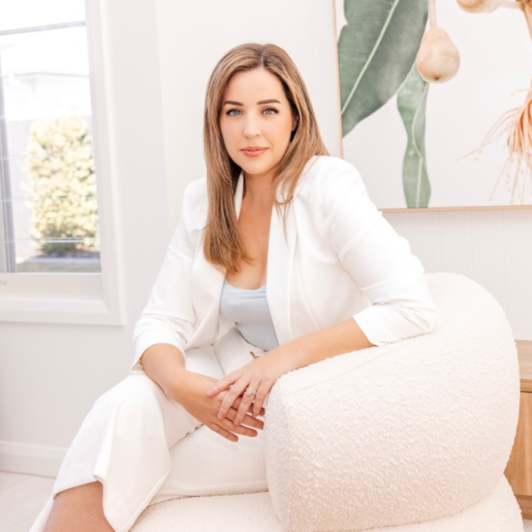 VA4U - Here For You Claire Swanepoel