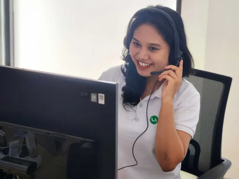 va4u contact us page image 1